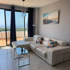 En Con Vistas Al Mar. Apartamento Nerja